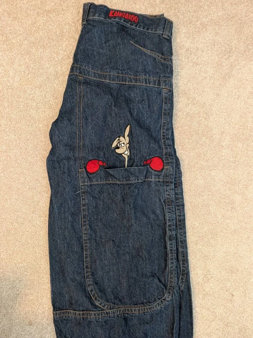 VINTAGE JNCO Kangaroo Endangered Species 1999 jeans